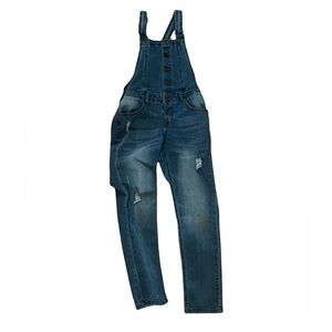 Girls Vigoss denim overalls. Size Medium. EUC.